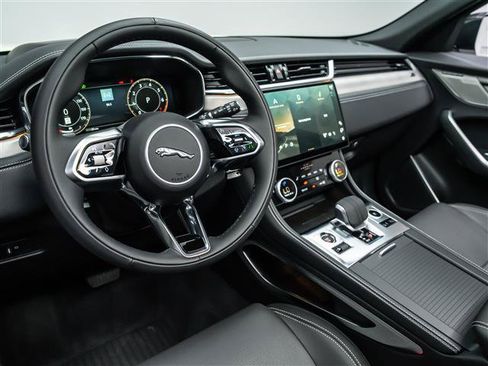 New 2026 Jaguar F-PACE R-Dynamic S AWD/4WD image 16