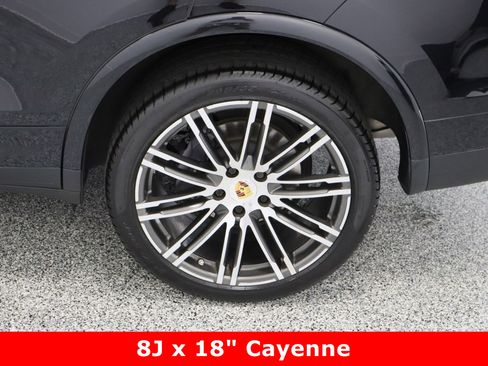 Used 2016 Porsche Cayenne image 10