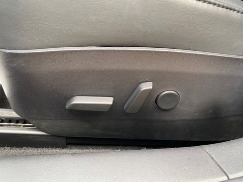 Used 2018 Tesla Model 3 Long Range image 22