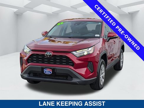 Used 2023 Toyota RAV4 LE AWD/4WD image 8