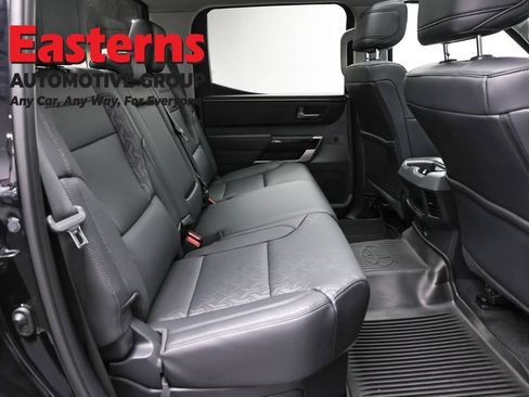 Used 2024 Toyota Tundra Limited AWD/4WD image 27