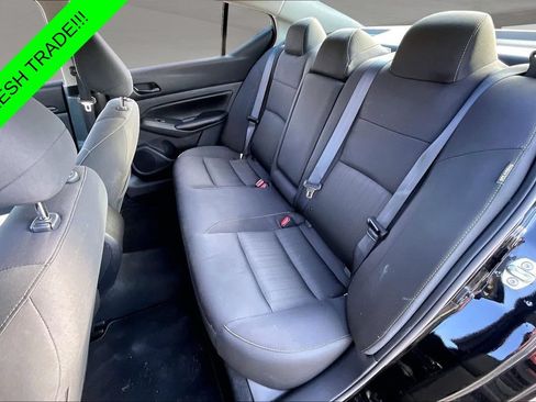 Used 2025 Nissan Altima 2.5 SV FWD image 21
