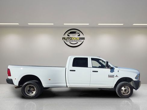 Used 2016 RAM 3500 Tradesman w/ Popular Equipment Group image 8