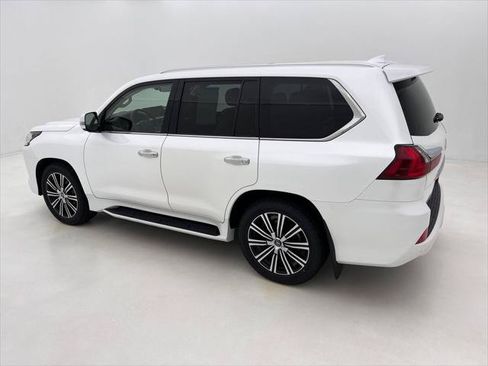 Certified 2021 Lexus LX 570 4WD w/ Luxury Package image 14