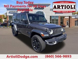 Certified 2025 Jeep Wrangler Unlimited Sahara w/ Safety Group AWD/4WD video 1