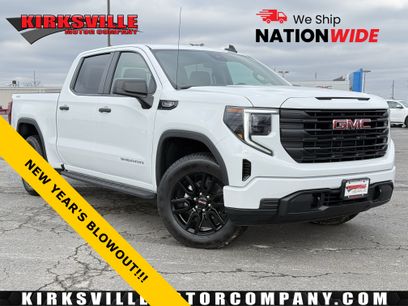 New 2026 GMC Sierra 1500 Pro w/ Graphite Edition