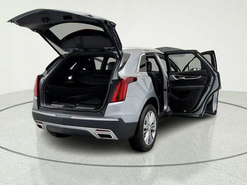 Certified 2024 Cadillac XT5 Premium Luxury FWD image 12