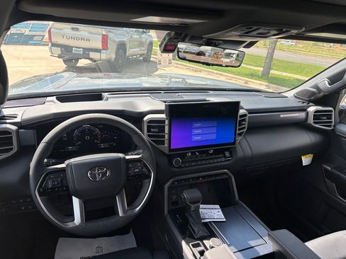 New 2026 Toyota Tundra Platinum AWD/4WD image 31