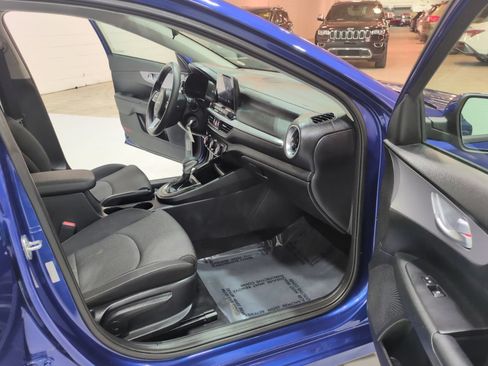 Certified 2024 Kia Forte LXS FWD image 10
