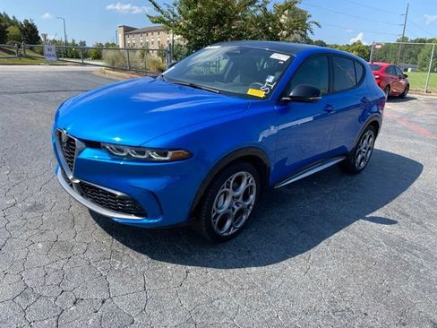 Used 2024 Alfa Romeo Tonale Ti AWD/4WD image 1