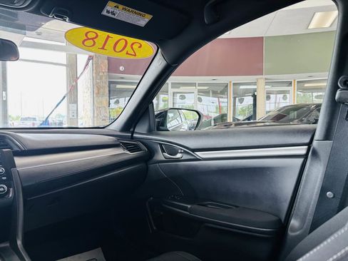 Used 2018 Honda Civic LX image 32
