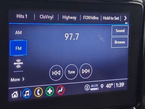 Used 2022 Chevrolet Traverse LT AWD/4WD image 38