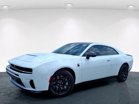 Used 2026 Dodge Charger Scat Pack AWD/4WD image 2