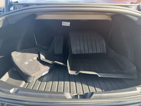 Used 2021 Tesla Model 3 Performance image 13