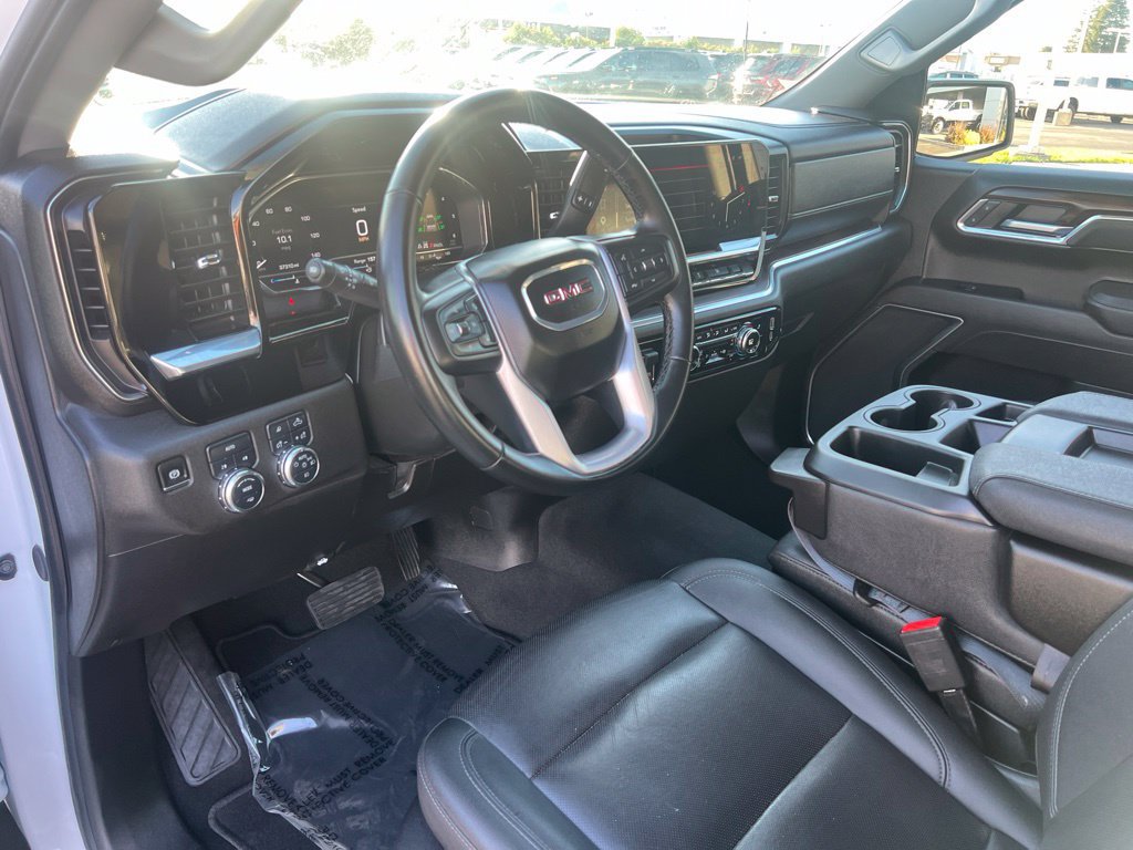 Used 2025 GMC Sierra 1500 SLT AWD/4WD image 21