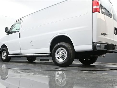 Used 2024 Chevrolet Express 2500 w/ Driver Convenience Package image 22