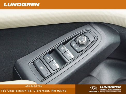 Used 2022 Subaru Ascent Premium w/ Convenience Package image 27