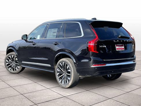 New 2026 Volvo XC90 T8 Ultra w/ Lounge Package image 3