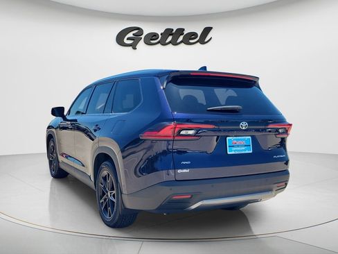Used 2025 Toyota Grand Highlander AWD image 7
