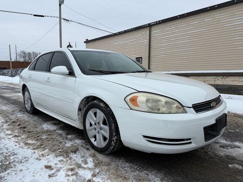 Used 2010 Chevrolet Impala LS image 1