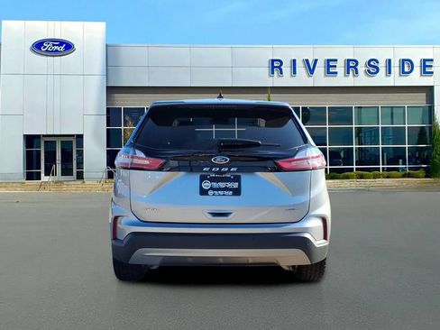Used 2024 Ford Edge SEL w/ Convenience Package AWD/4WD image 6