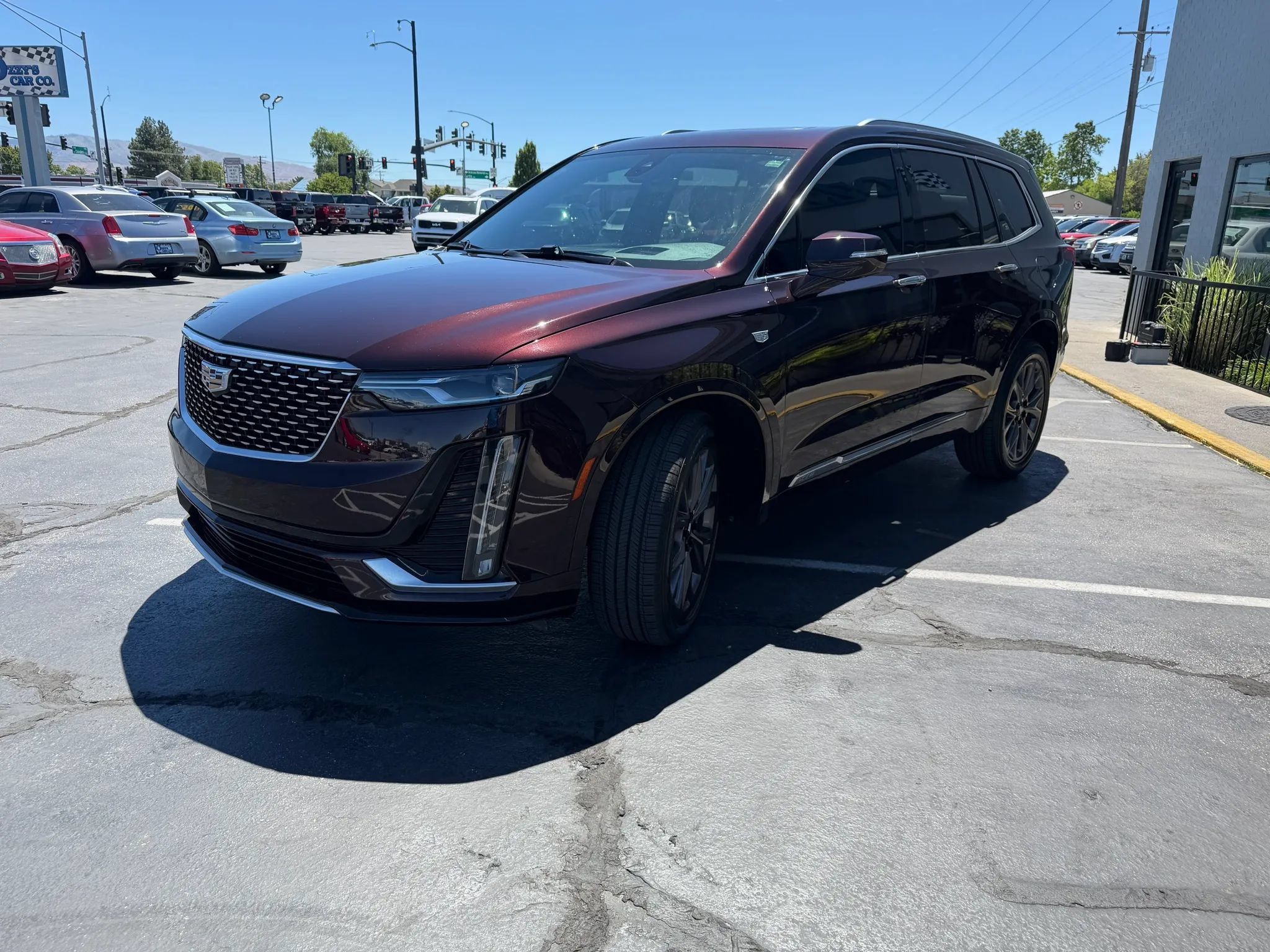 Used 2020 Cadillac XT6 Premium Luxury AWD/4WD image 3