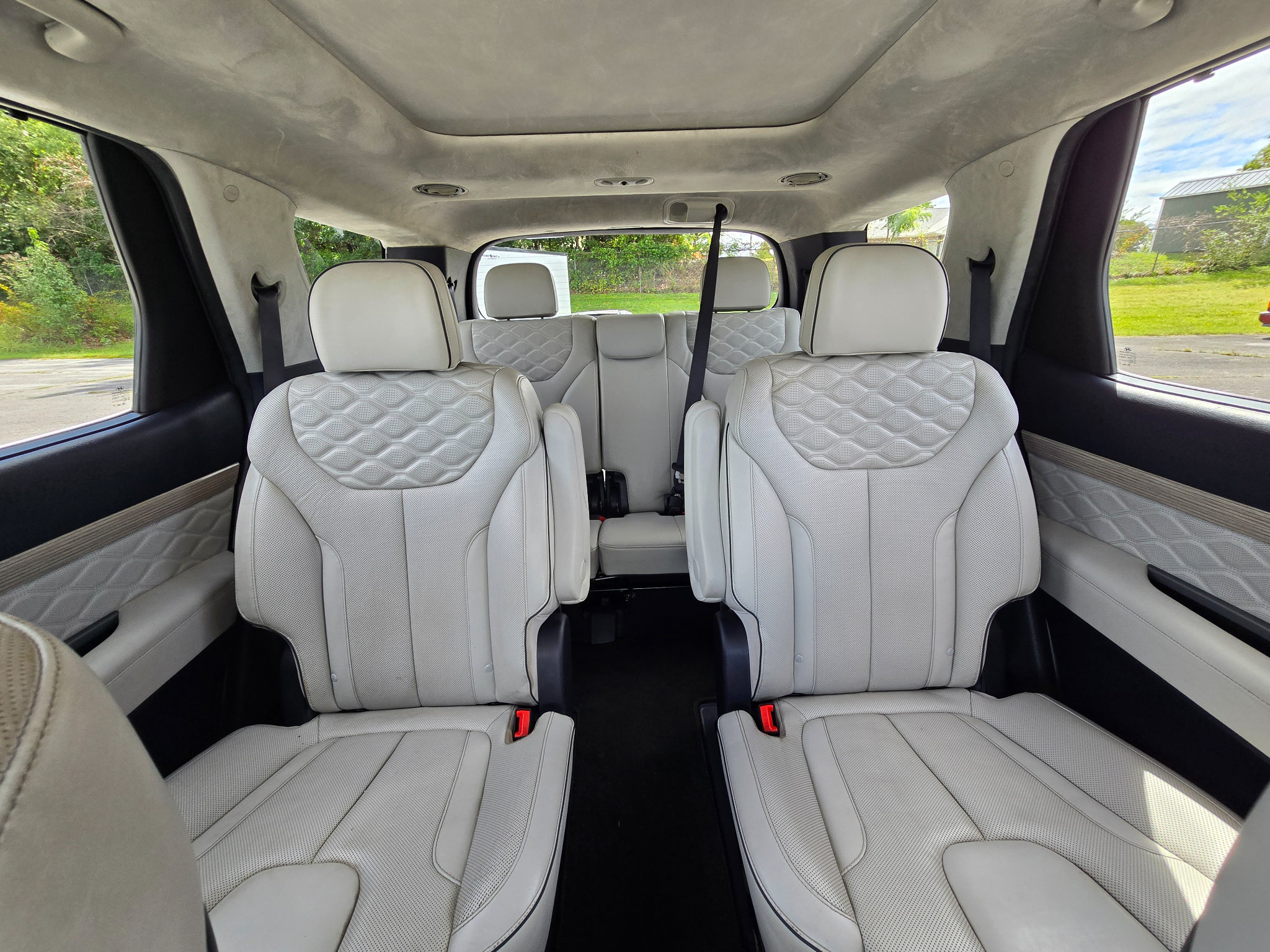 Used 2022 Hyundai Palisade Calligraphy FWD image 12