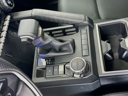 Used 2025 Toyota 4Runner Limited image 17