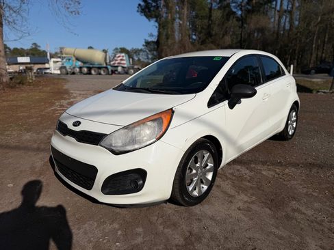 Used 2014 Kia Rio EX w/ Convenience Package image 9