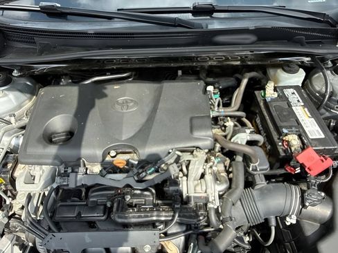 Used 2019 Toyota Camry XSE FWD image 36