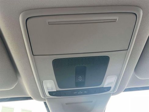 Certified 2025 Honda CR-V EX image 31