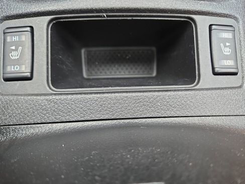 Used 2018 Nissan Rogue SL w/ Premium Package image 19