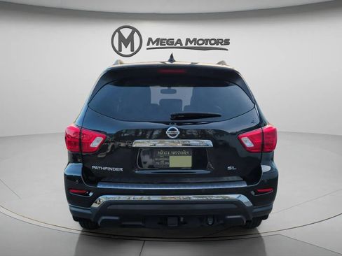 Used 2020 Nissan Pathfinder SL image 6