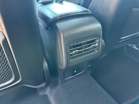 Used 2026 Lincoln Corsair Premiere AWD/4WD image 17