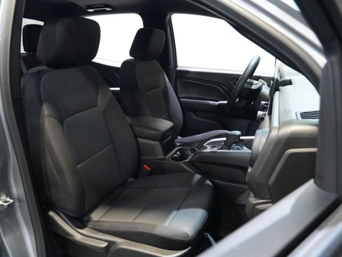 Used 2026 Chevrolet Colorado Trail Boss AWD/4WD image 34
