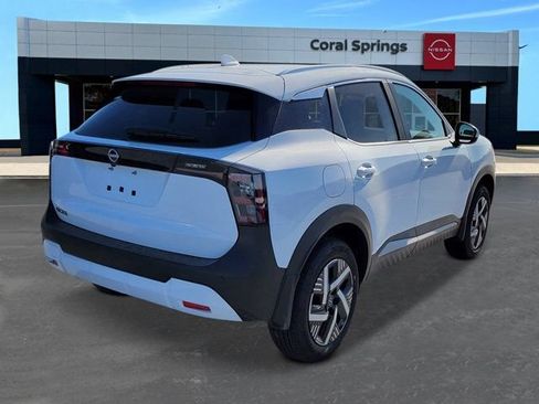 New 2026 Nissan Kicks SV w/ SV Premium Package FWD image 5