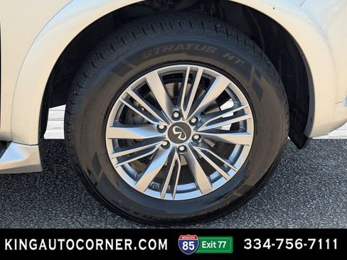 Used 2021 INFINITI QX80 Luxe image 10