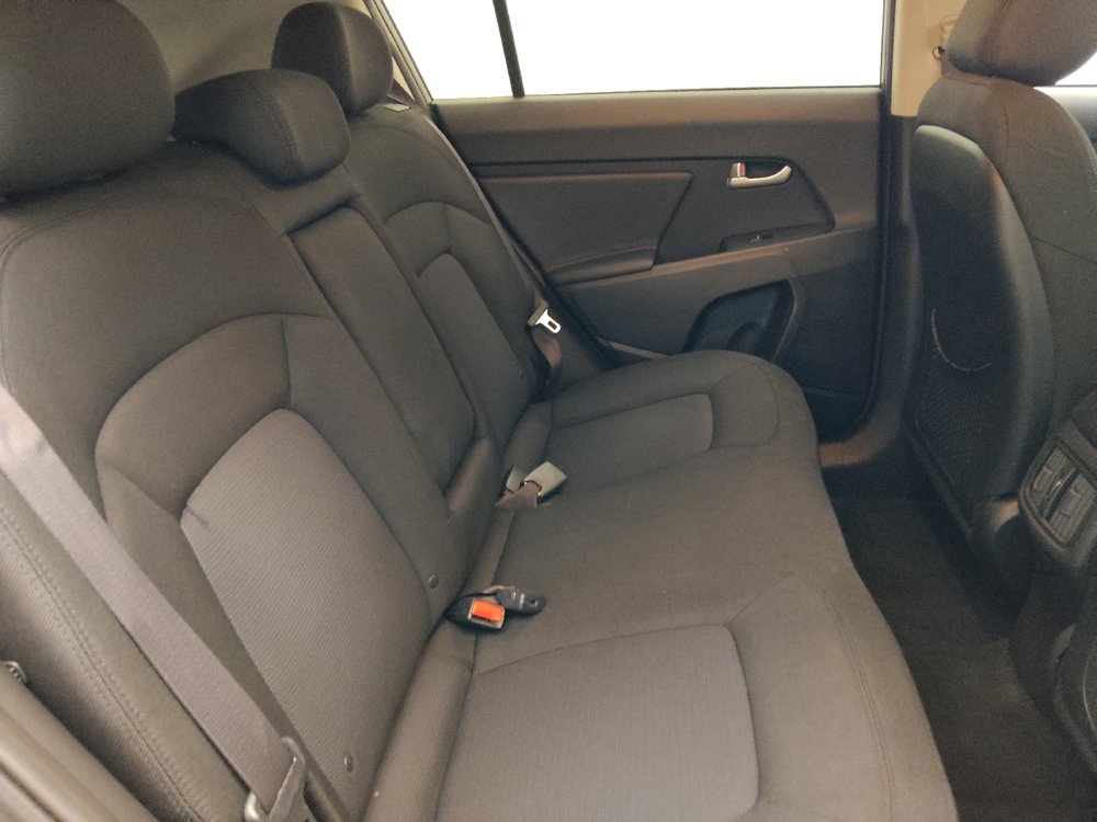 Used 2016 Kia Sportage LX FWD image 19