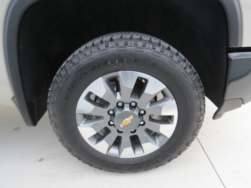 New 2026 Chevrolet Silverado 2500 Custom AWD/4WD image 11