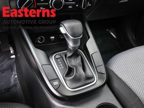 Used 2025 Kia Soul LX w/ LX Technology Package image 13