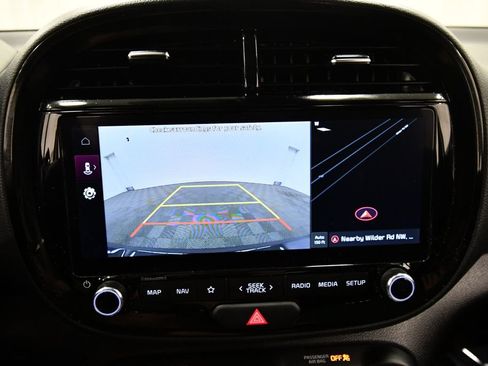 Certified 2025 Kia Soul S FWD image 23