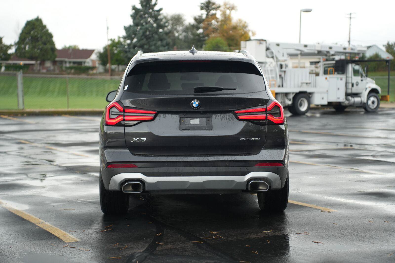 Used 2024 BMW X3 xDrive30i w/ Convenience Package AWD/4WD image 4