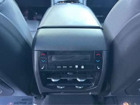 Used 2022 Jeep Grand Cherokee Summit w/ Advanced Protech Group IV image 17