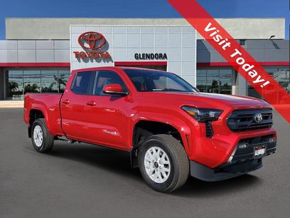 Used 2025 Toyota Tacoma SR5
