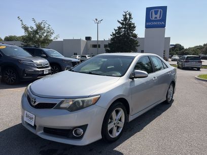Used 2014 Toyota Camry SE