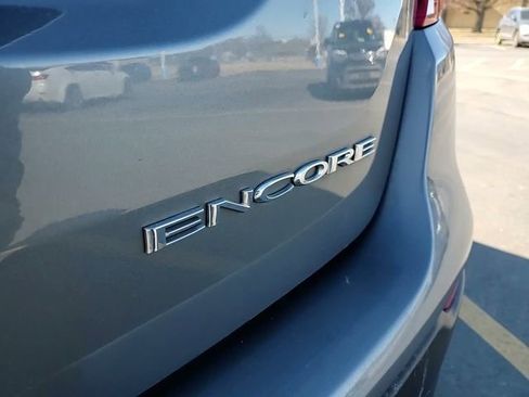 Used 2020 Buick Encore Preferred image 7