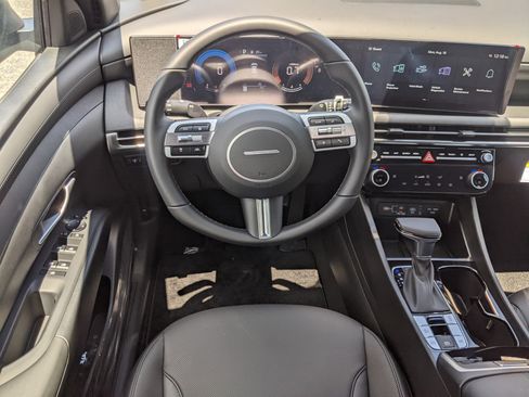 New 2025 Hyundai Tucson XRT image 13