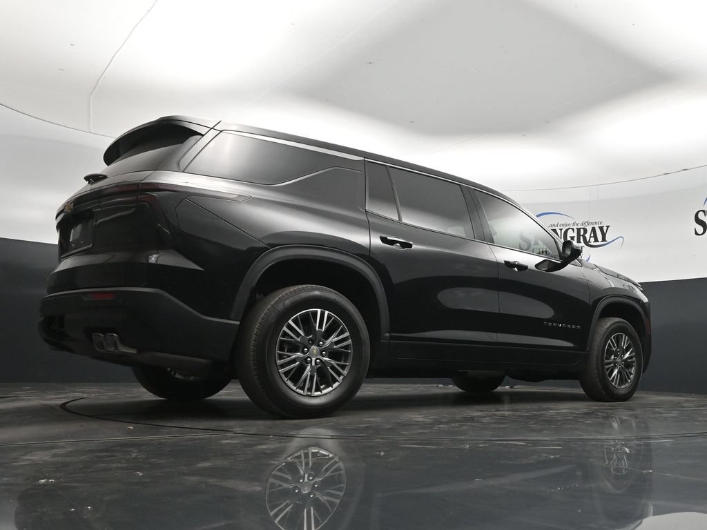 Used 2024 Chevrolet Traverse LS w/ LPO, Floor Liner Package FWD image 32