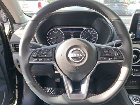 Used 2025 Nissan Sentra SR w/ Midnight Edition FWD image 22