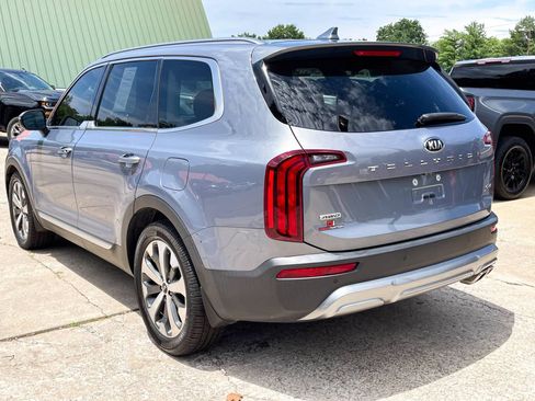 Used 2020 Kia Telluride S w/ S 8 Passenger Seating Package AWD/4WD image 5